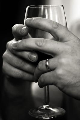 Aug 28: Hands and wine