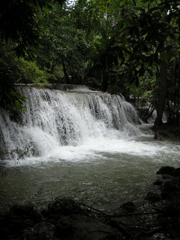 Mae Khamin Waterfall - Level 3