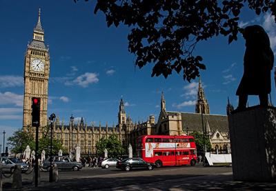 13th Jone 05 Houses of Parliament