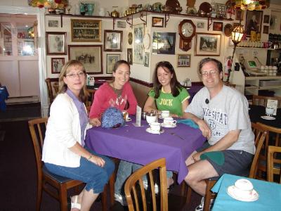 Ann, Isabelle, Amanda and David Woodward