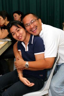 Eto pa.........only in the Philippines....di ba Chris :^))