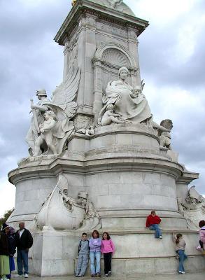 Victoria Monument