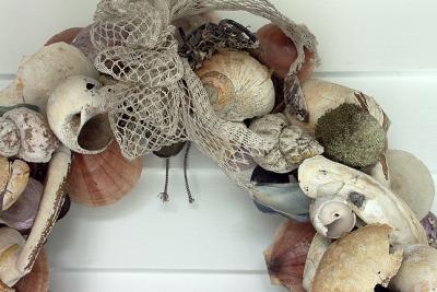 Cafe Entrance, Shell Wreath, Detail