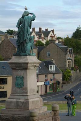 Statue at Inverness Castle