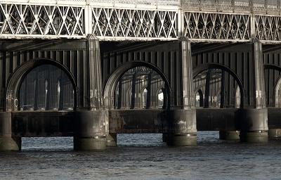 259 Tay Bridge.
