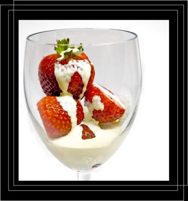 317 Strawberries & Cream.