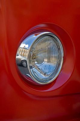 319 VW Headlamp.