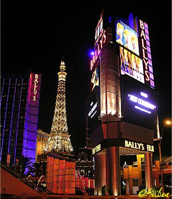 Eiffel  & Bally's at night.JPG