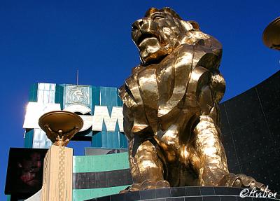 MGM Grand statues 4.JPG
