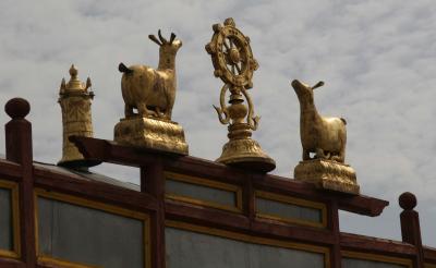 roofGandanTemple