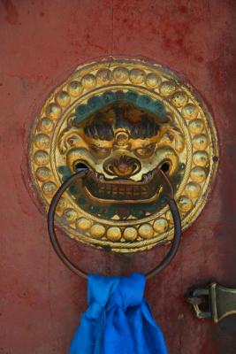 Door Knob to Temple