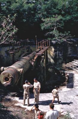 Gun emplacement 3-1.jpg