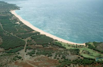 47C-07 Papohaku Beach, 3 Miles long!