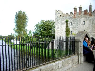 entrance to Trim Casle