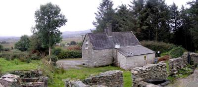 Back of Feirm cottage overlooking valley
