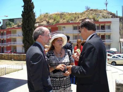 Chuck & Judy congratulate Alejandro's father