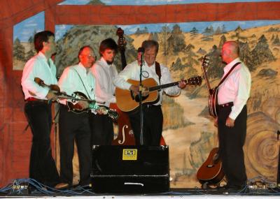 v3/06/371906/3/46382237.Bluegrass019.jpg