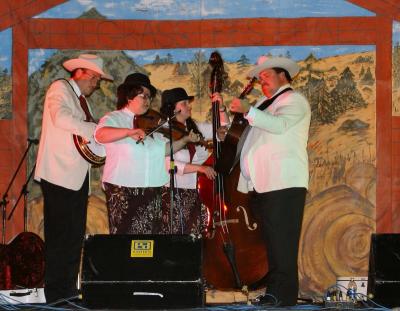 v3/06/371906/3/46382240.Bluegrass026.jpg