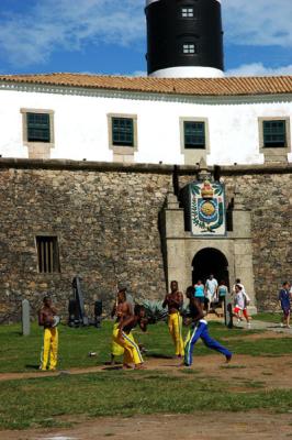 v3/06/446006/3/44345766.CapoeiraFaroldaBarra2.jpg