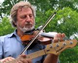 Fiddler in the Cajun Band