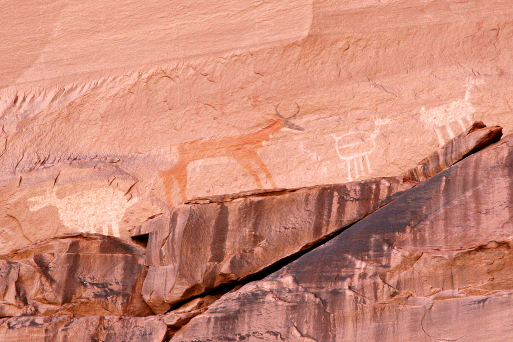 Life-Size Antelope Figure (Navajo) Whiteish Figure to Left is Great Pueblo (1100-1300 AD), Antelope House Ruins.