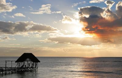 Mauritius - Sunset & Gazebo