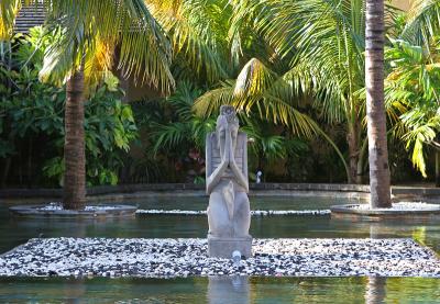 Mauritius - Indonesian Sculpture