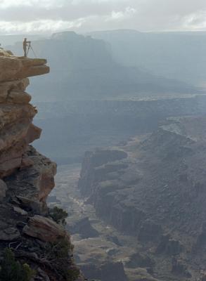 Photographer-on-Ledge.jpg