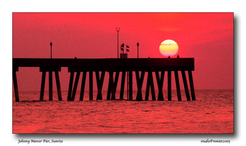 The Johnny Mercer Pier<br> Wrightsville Beach, N.C.<br>Fremiet