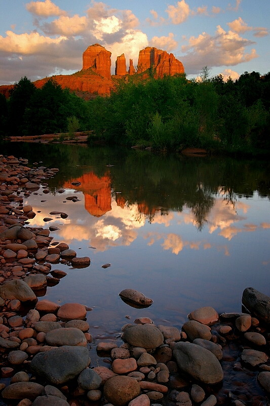 Cathedral Rocks, Reflection
