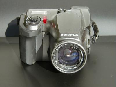 Olympus C-1400L