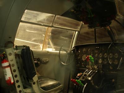 Solent Cockpit.jpg