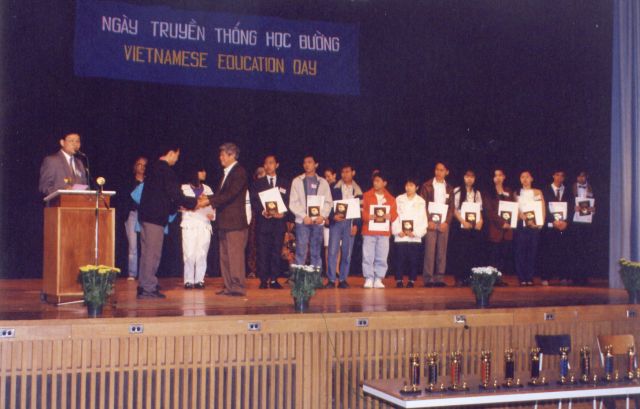 Hội Phụ Huynh HSVN: Ngày Truyền Thống Học Ðường - TVCPA : Education Day, Academic Excellence recognition