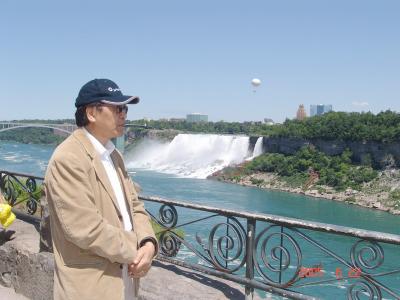 Minh in Niagara Falls, Canada