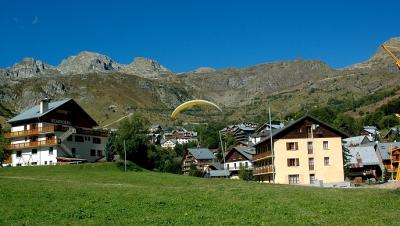 v3/07/449707/3/48656805.3.ParapenteDsc_6949.jpg