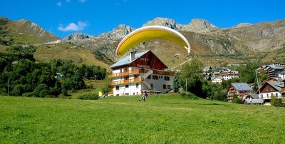 v3/07/449707/3/48656807.3.ParapenteDsc_6952.jpg
