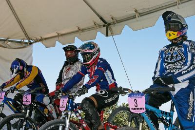 v3/07/574207/3/47178613.SeaOtter20050160.jpg