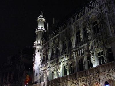 Grand Place at night