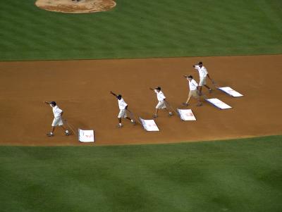 Yankees Dancing Ground Crew