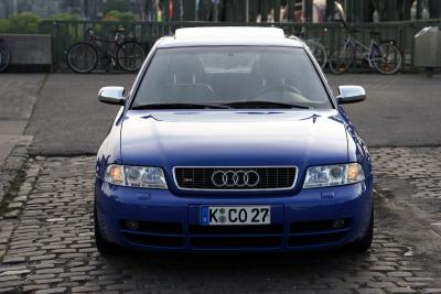 Nogaro Blue Audi S4 Domplatz 06.jpg