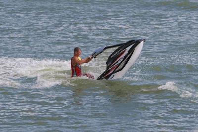 v3/08/535308/3/44820920.jetski.jpg