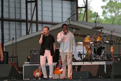 v3/08/535308/3/44820926.rockapella2.jpg