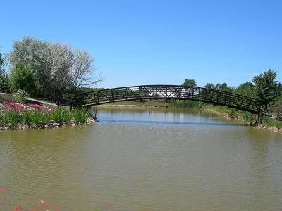 kurtz_orchard_bridge.jpg