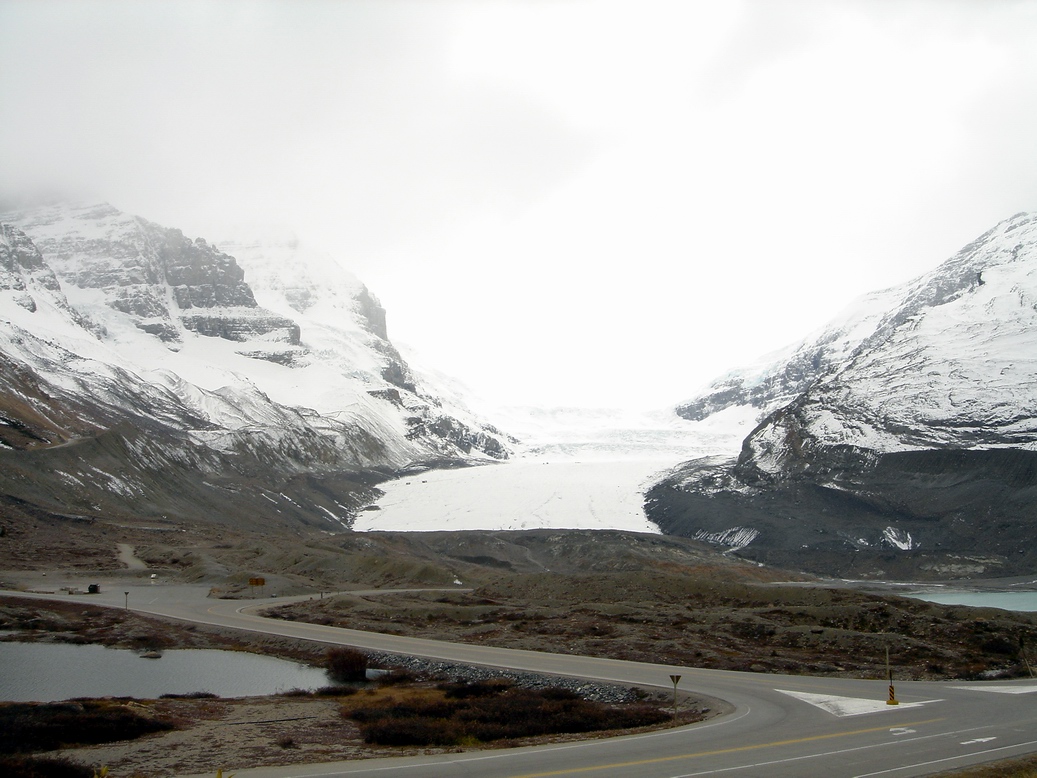 Road to Icefield Glacier