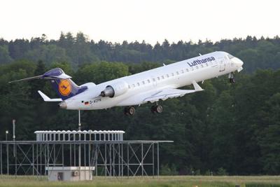 Lufthansa CRJ departing from Zurich