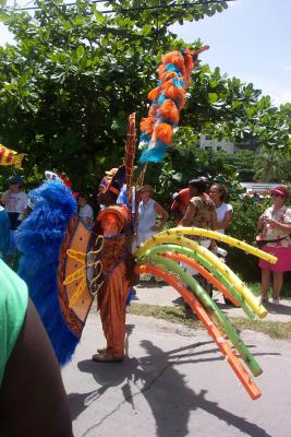 v3/09/338709/3/46610518.parade18.jpg