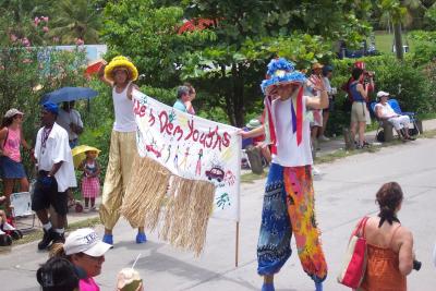 v3/09/338709/3/46610533.parade3.jpg