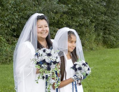 Bride Patricia with daughter