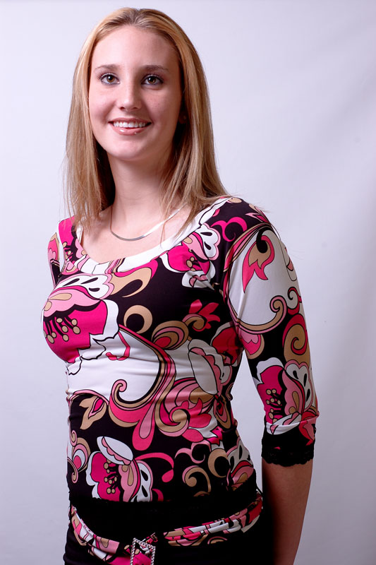 Courtney 2-553