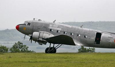 Douglas DC 3 militaire